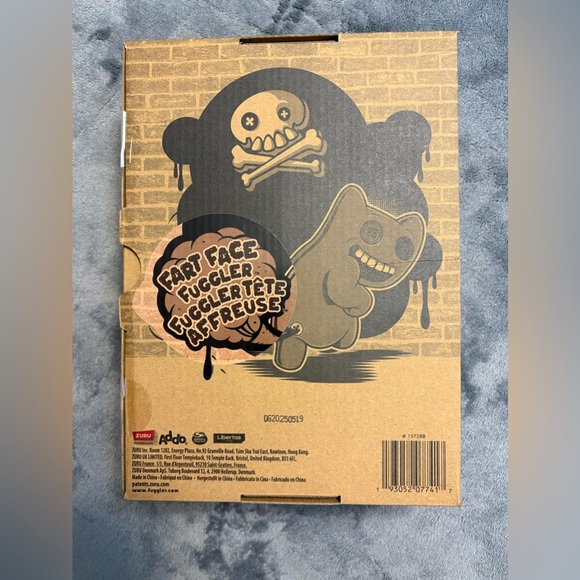 BNIB Zuru Fuggler Fart Face Fuggler - Wide Eyed Weirdo - 9” Plush - Picture 4 of 8